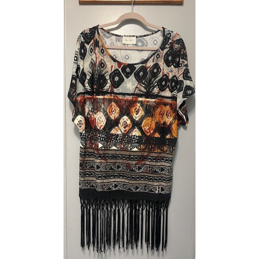 The Cove Knit Tribal Print Women's Top With Black Fringe Hem Detail Size L/XL